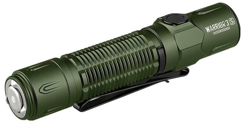 Taschenlampe in Grün mit geriffeltem Griff und Seitenschalter, Modell 'Warrior 3S'.