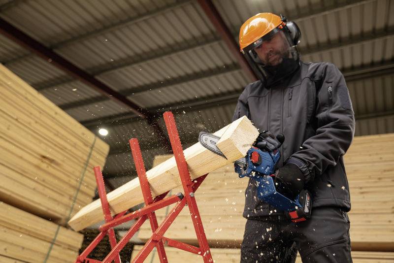 Bosch Professional 06008D7100 GKE 18V-20 Akku Akku-Hochentaster Anzahl mitgelieferte Akkus 0