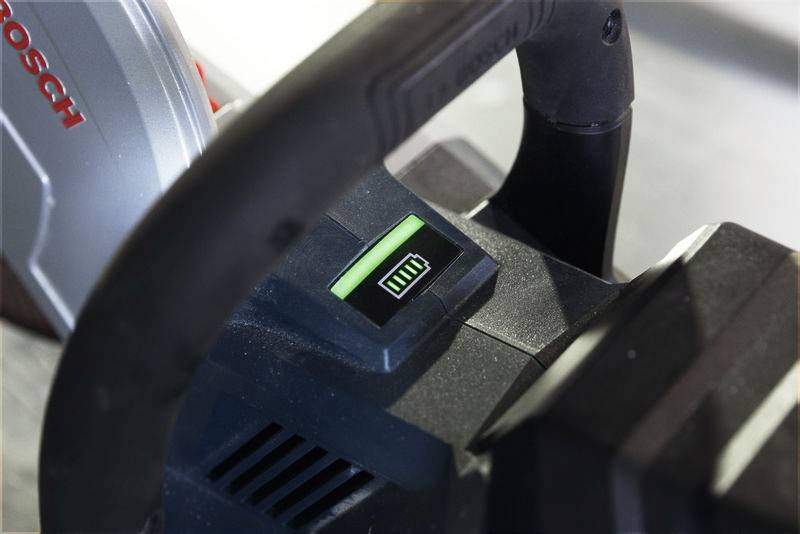 Bosch Professional GCS 18V-230 Akku-Handkreissäge 18 V