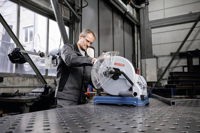 Bosch Professional GCD 18V-355 Metalltrennsäge 18 V
