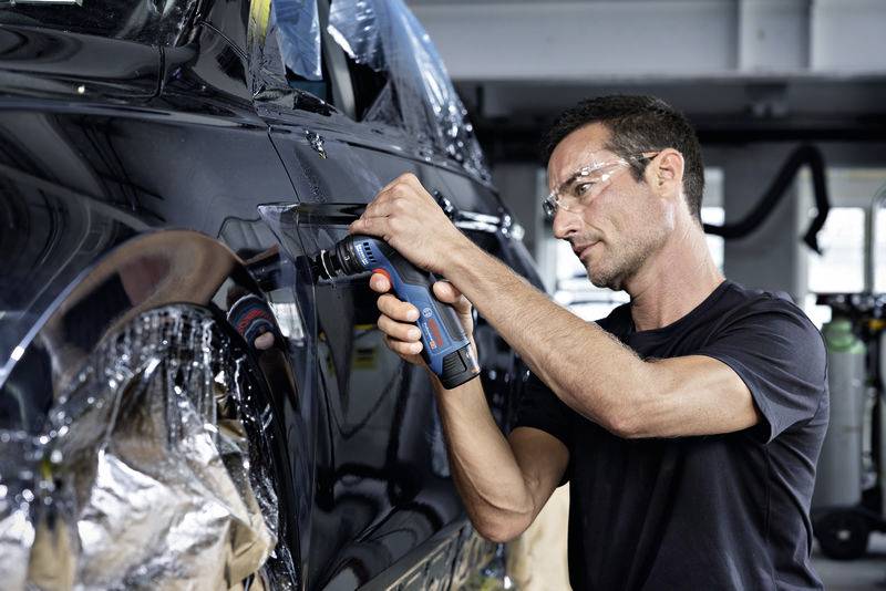 Bosch Professional GSS 12V-32 06019L1000 Akku-Schwingschleifer 12V