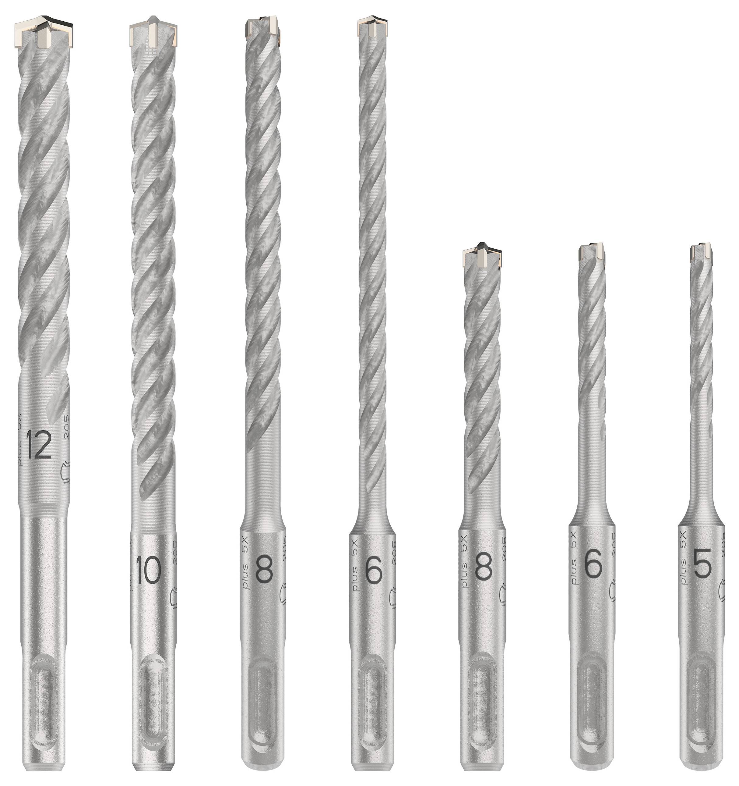 Sieben Bohrer in verschiedenen Größen von 12 bis 5 mm, aus silbernem Metall. Links nach rechts sortiert, in absteigender Größe.