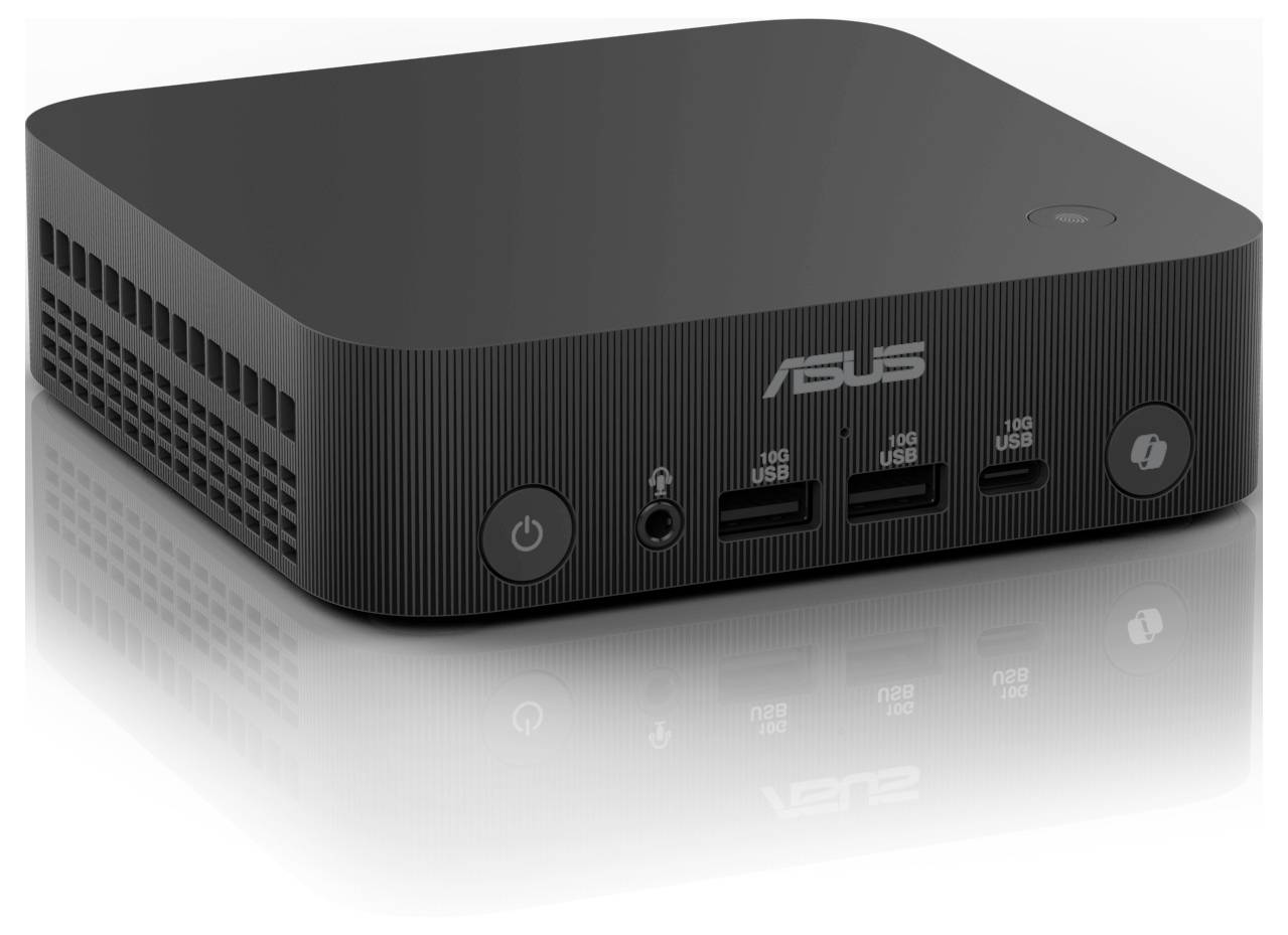 Ein schwarzer Mini-PC mit Markenlogo, drei USB-Anschlüssen, Kopfhörerbuchse und Ein-/Ausschaltknopf an der Vorderseite.
