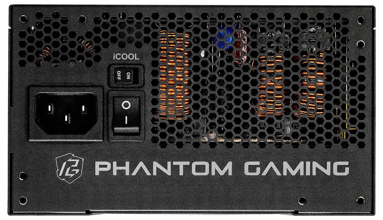 'Phantom Gaming' PC-Netzteil, mit Lüftungsschlitzen und Schaltern für Power und iCool, zeigt interne Kupferkomponenten.