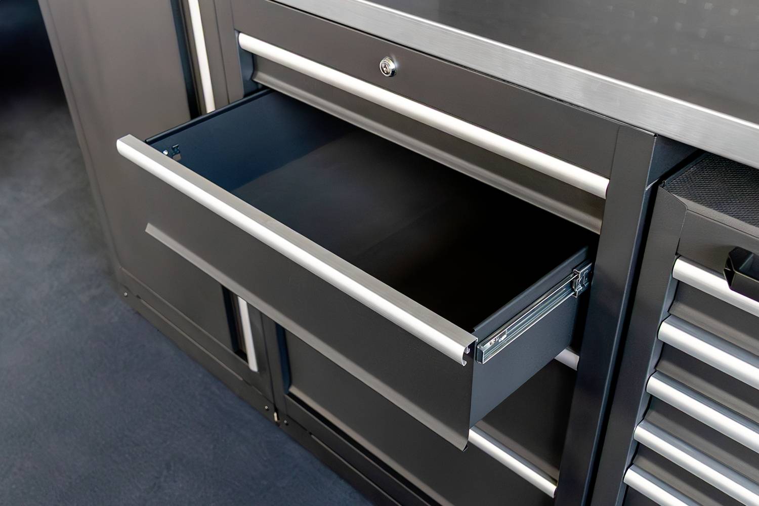 KS Tools 512.6000 COMPETITION Werkstatt-Schranksystem mit Edelstahlplatte