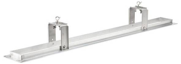 Eine lange, schmale Metallhalterung mit zwei festen Aufhängungen an den Enden, geeignet zur Unterstützung schwerer Lasten.