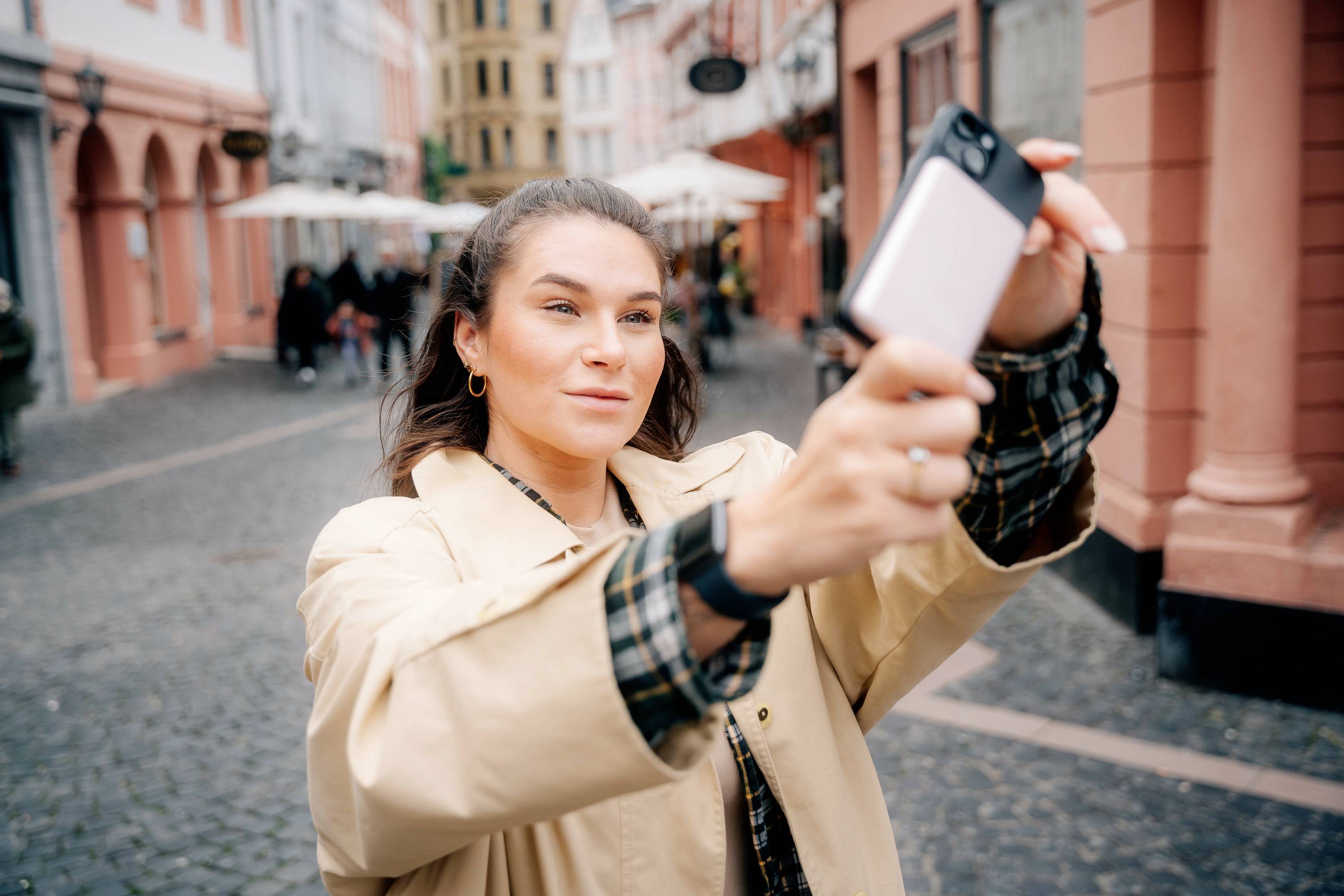 Verbatim Charge 'n' Go Magnetic Wireless Powerbank 5000 mAh Fast Charge, Quick Charge 3.0, USB PD 3.0, Adaptive Fast Charge LiPo