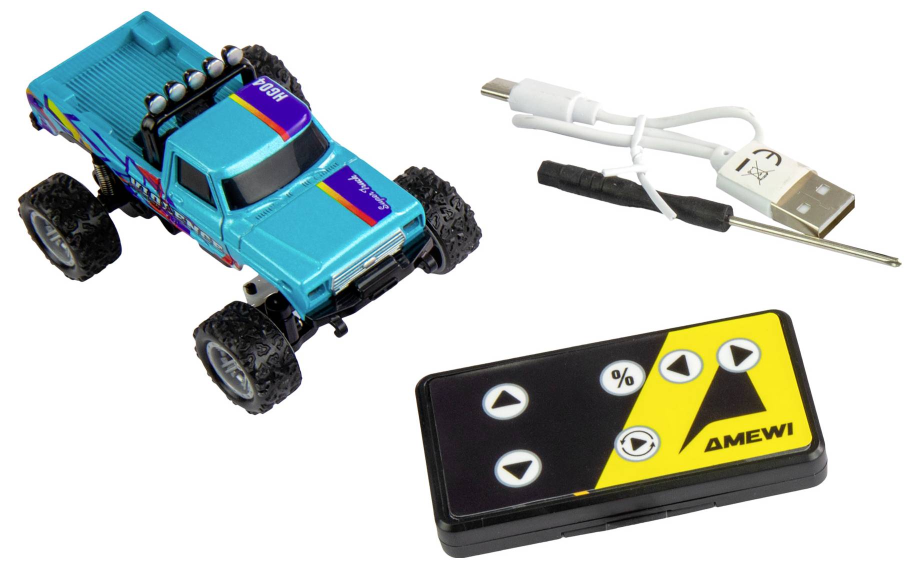 Blauer Spielzeugtruck mit Fernbedienung und USB-Ladekabel. Der Truck hat große Reifen, die Fernbedienung hat Pfeiltasten und Amewi-Logo.