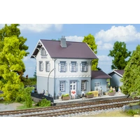 Faller 110138 H0 Bahnhof Oberstenfeld Faller 110138 H0 Bahnhof Oberstenfeld