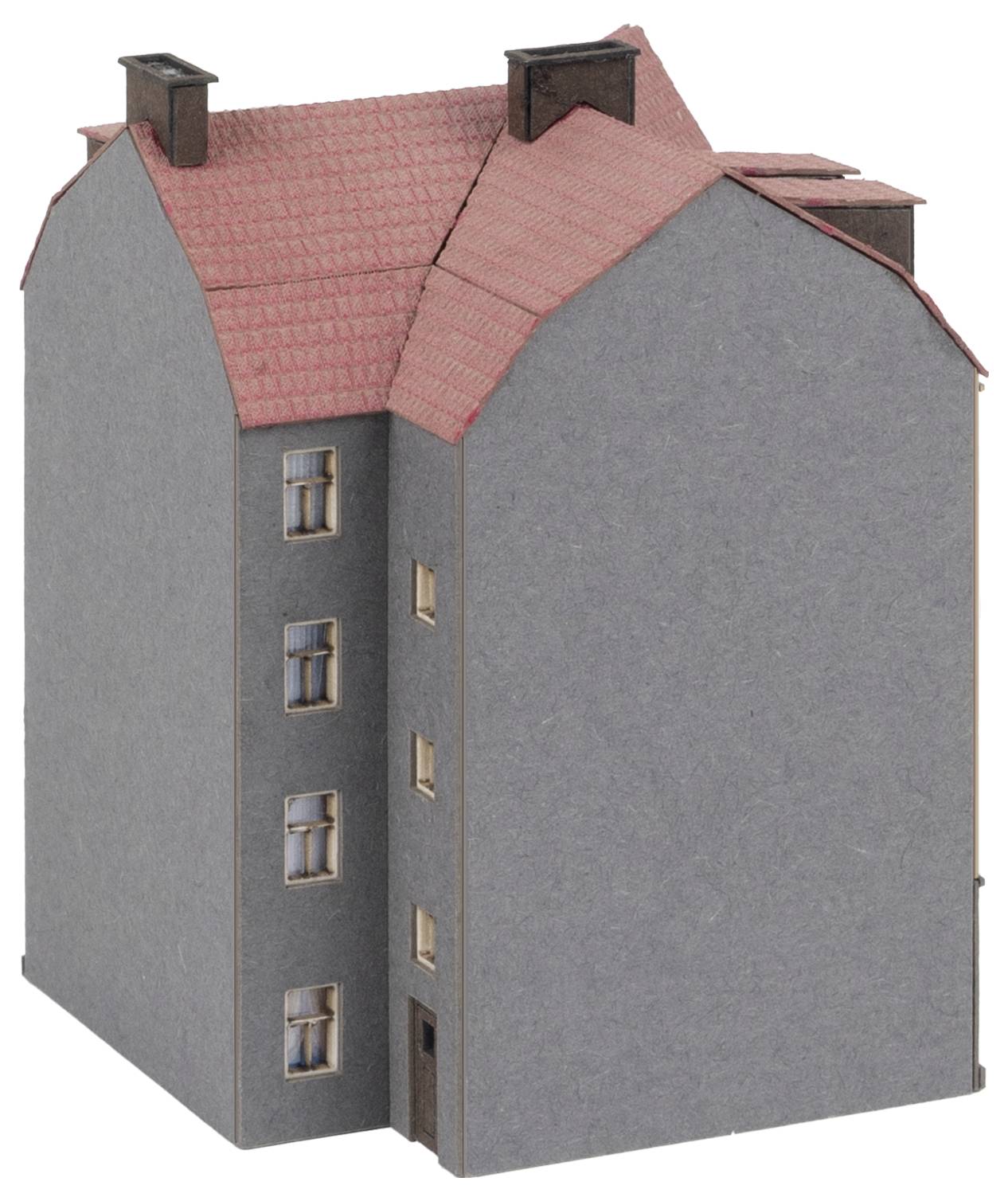 Graues Modellgebäude mit rotem Satteldach, drei Stockwerke, Fenster und zwei Schornsteine.