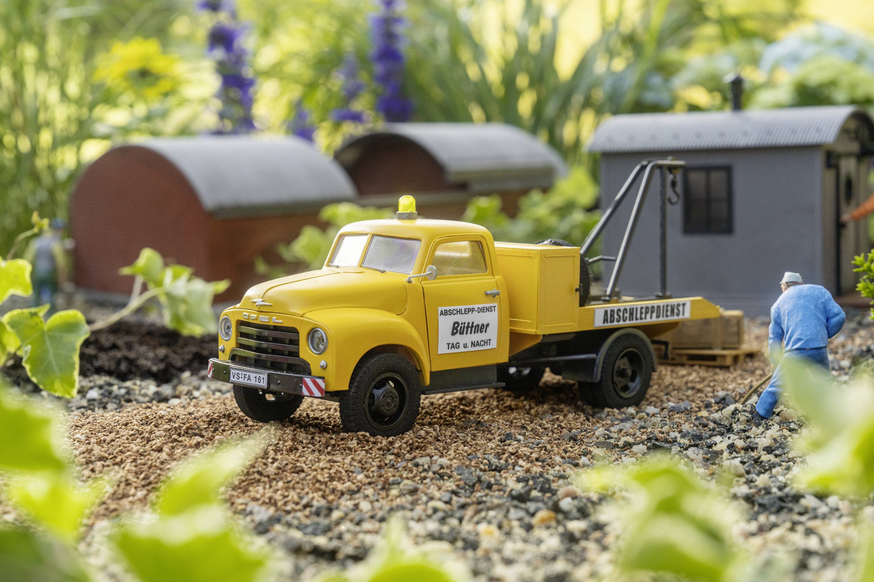 Faller 331618G LKW Modell Opel Abschleppwagen