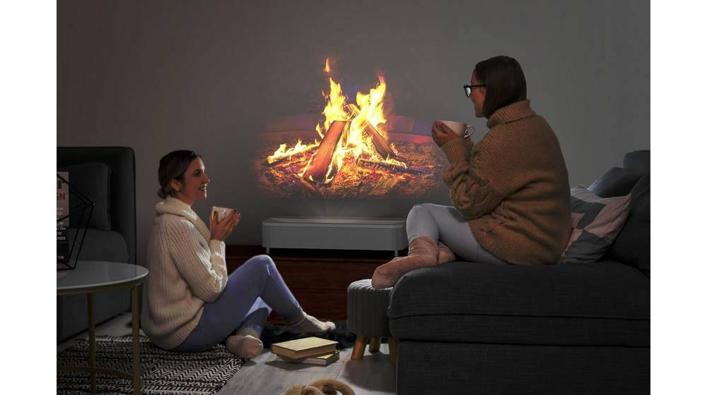 Epson Beamer EH-LS800W 3LCD 4000 ANSI-Lumen Kurzdistanz, Integrierter Lautsprecher, Zoom-Funktion