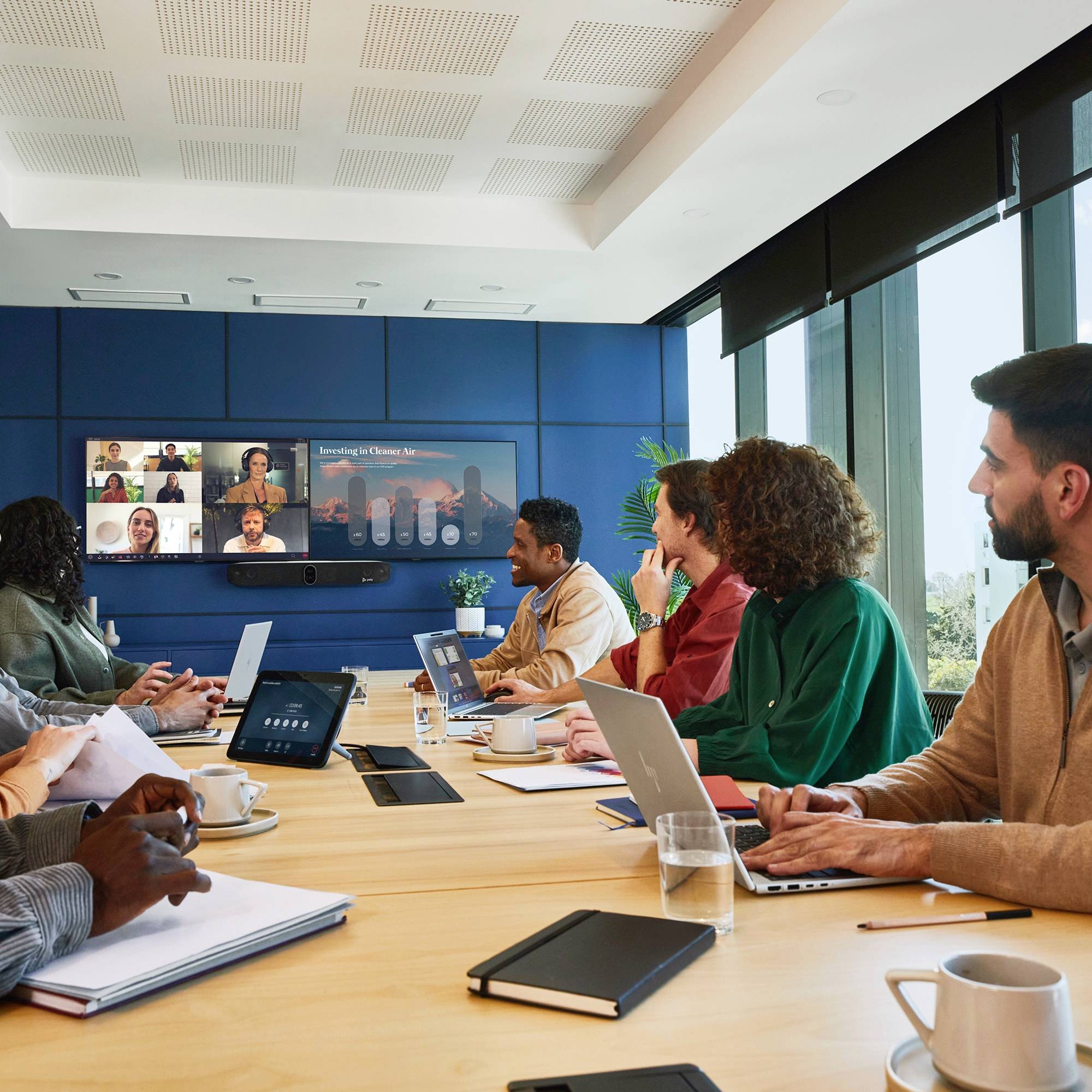 HP Poly Studio X72 All-In-One Video Bar Konferenzlautsprecher HDMI® Eingang, HDMI® Ausgang, USB-C®, USB-A, Audio-Line-in