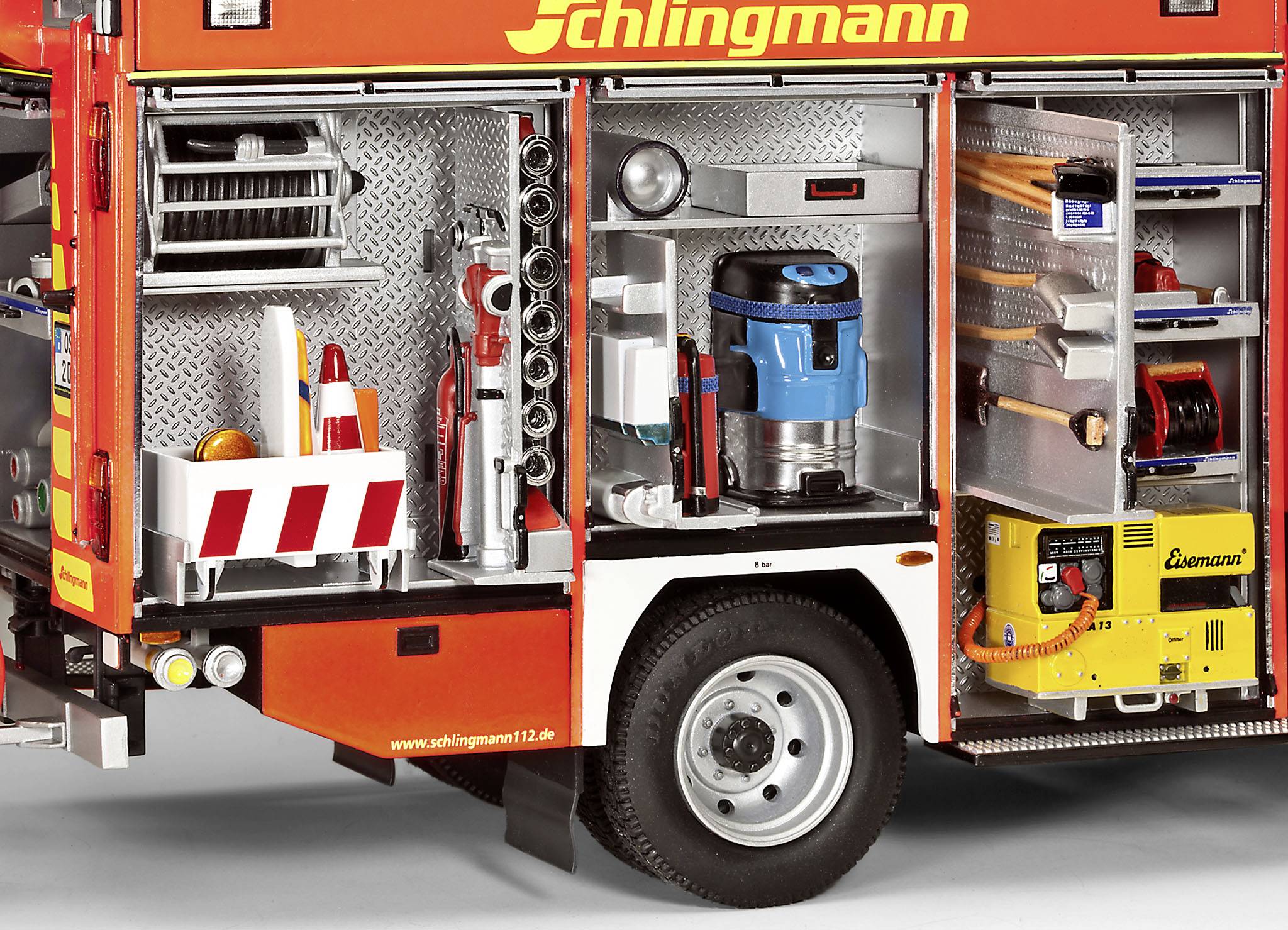 Revell 07404 Schlingmann LF 20/16 Feuerwehrauto Bausatz 1:24