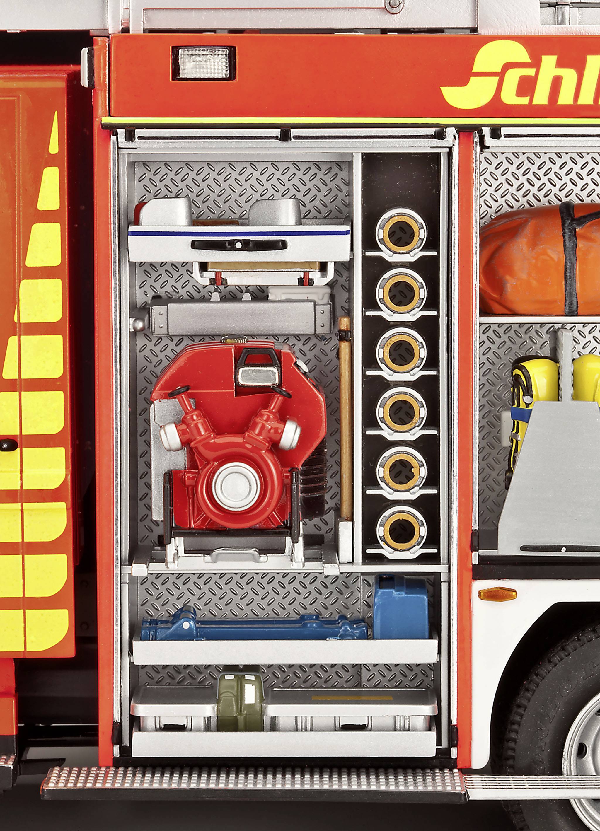 Revell 07404 Schlingmann LF 20/16 Feuerwehrauto Bausatz 1:24