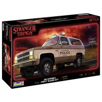 Revell 07724 Stranger Things Jim Hopper´s Chevy® Blazer K5™ Automodell Bausatz 1:25 Revell 07724 Stranger Things Jim Hopper´s Chevy® Blazer K5™ Automodell Bausatz 1:25