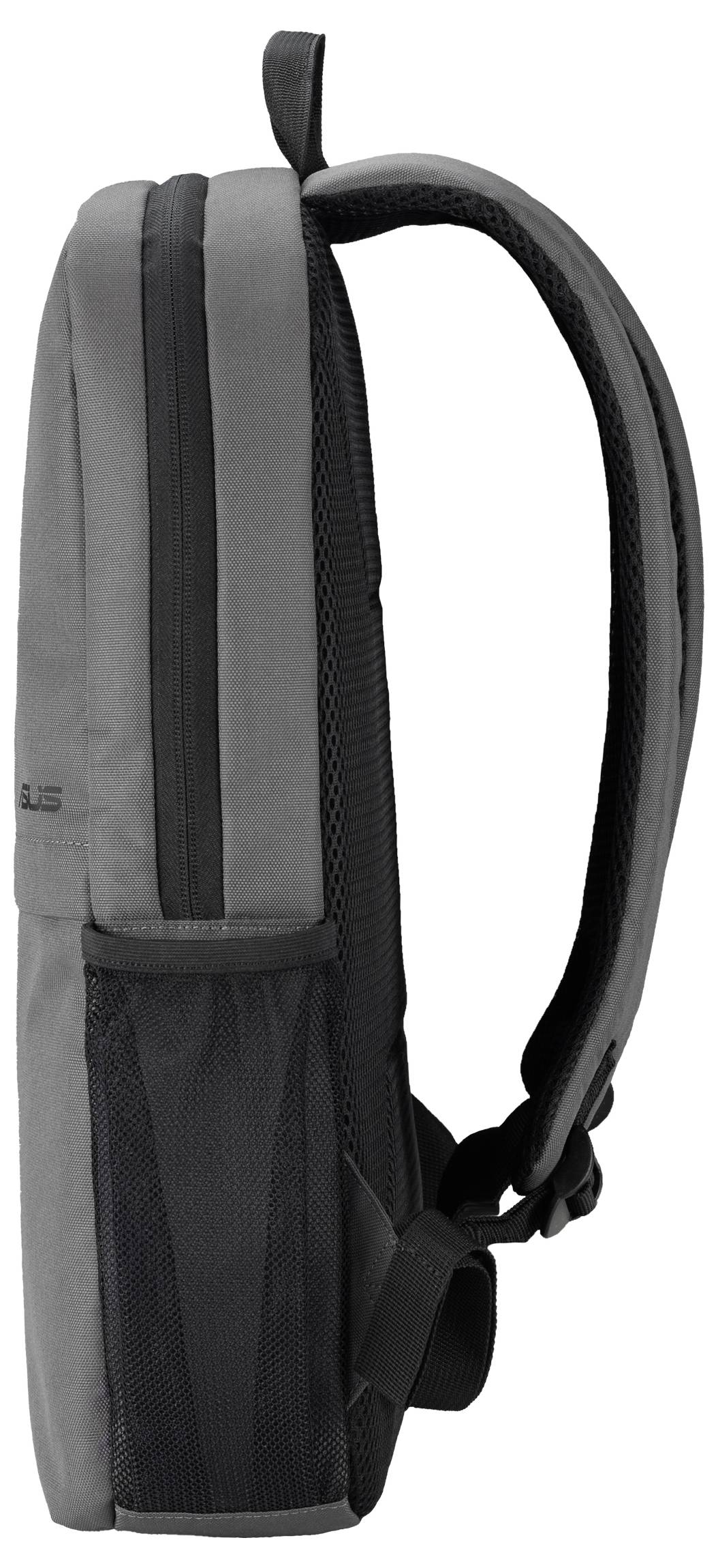 Seitenansicht eines grauen Rucksacks mit schwarzen Mesh-Schultergurten und einer schwarzen Mesh-Seitentasche.