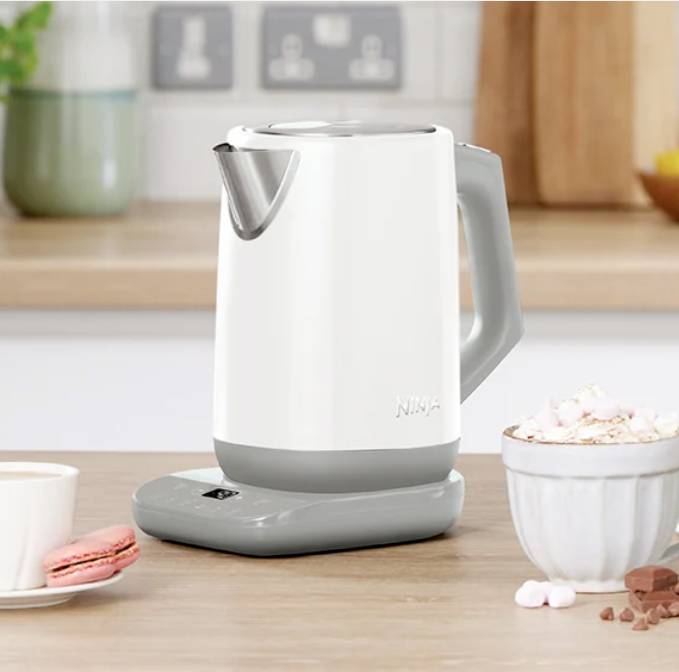 Ninja KT200EUWH Wasserkocher Weiß Fassungsvermögen: 1.7l