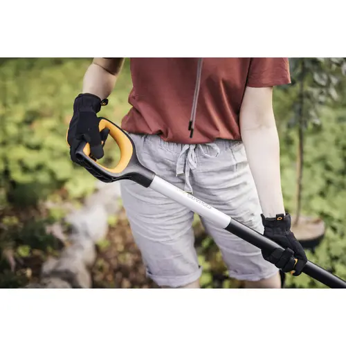 Fiskars 1066729 Spaten Arbeitsbreite 192mm D-Griff Fiskars 1066729 Spaten Arbeitsbreite 192mm D-Griff