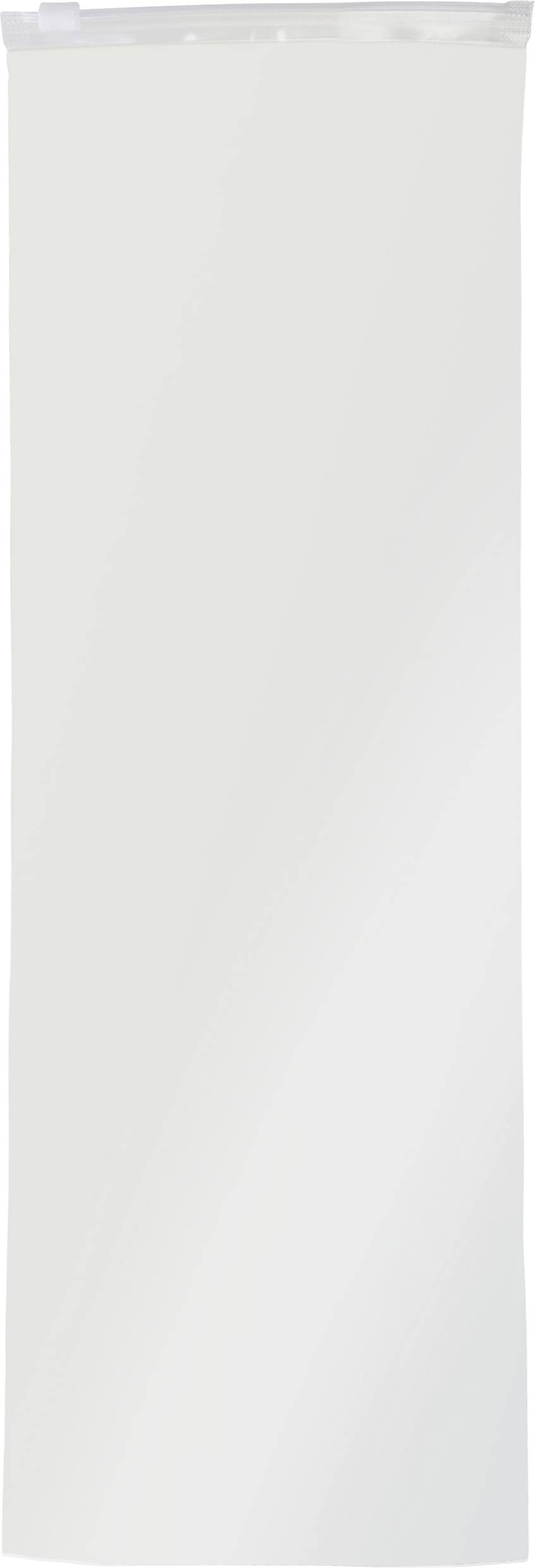 Ein schlichter weißer Stoff-Duschvorhang mit einer Stange an der Oberkante.