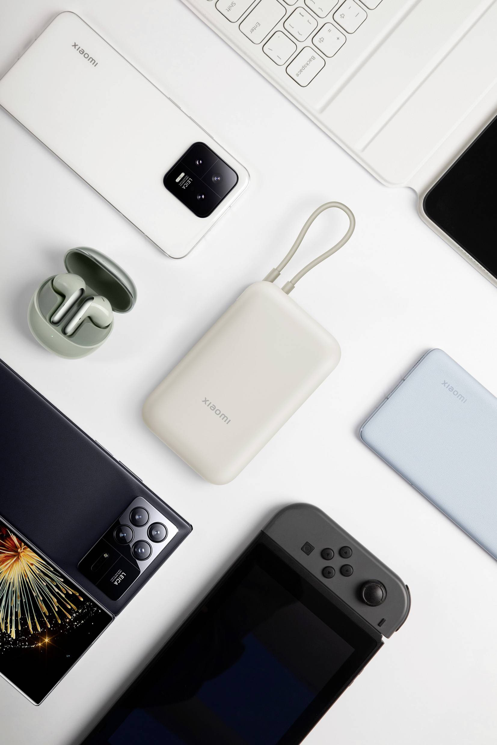 Xiaomi BHR9072GL Powerbank 10000 mAh Quick Charge 3.0 Li-Ion Weiß (matt)