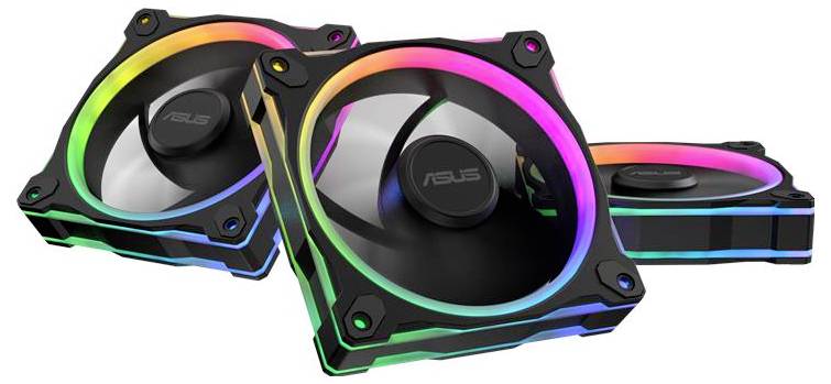 Drei schwarze Computergehäuselüfter mit RGB-Beleuchtung, wobei jeder ein ASUS-Logo in der Mitte trägt. Die Beleuchtung erzeugt einen lebhaften Haloeffekt.