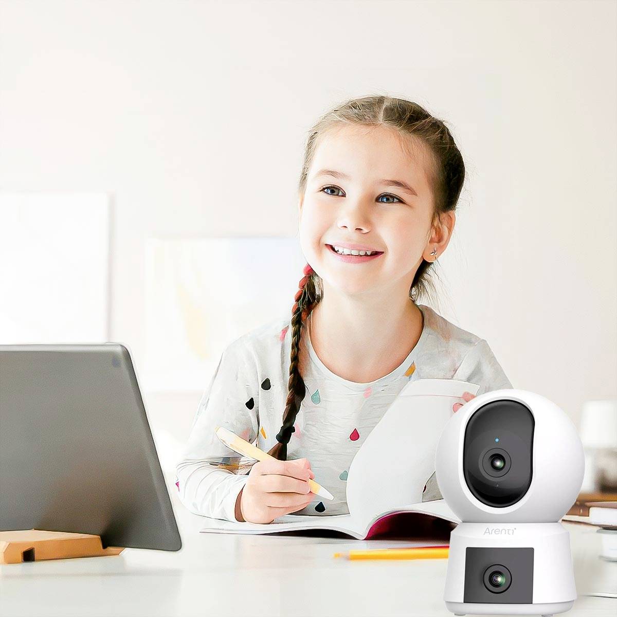 Arenti P3TT WLAN IP Überwachungskamera 2304 x 1296 Pixel