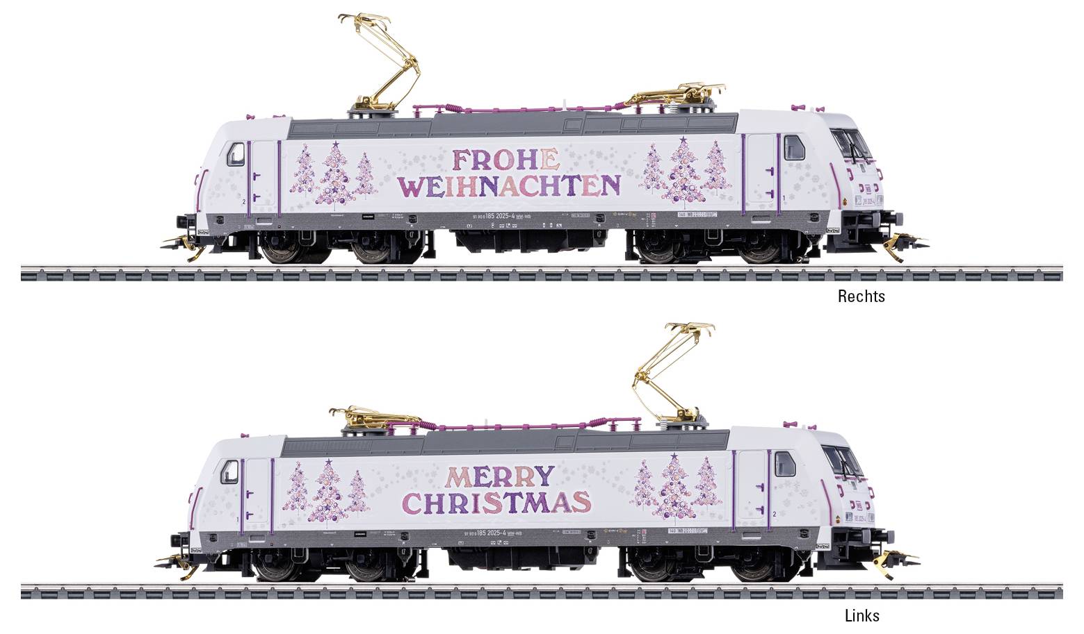 Zwei Modelleisenbahn-Lokomotiven mit 'Frohe Weihnachten' und 'Merry Christmas' auf den Seiten, dekoriert mit Weihnachtsbäumen.