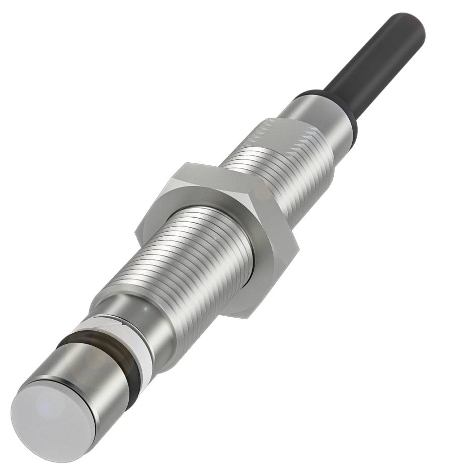 Ein zylindrischer Metall-Induktionssensor mit Gewinde, zwei Muttern zur Befestigung und einem schwarzen Kabelanschluss am Ende.