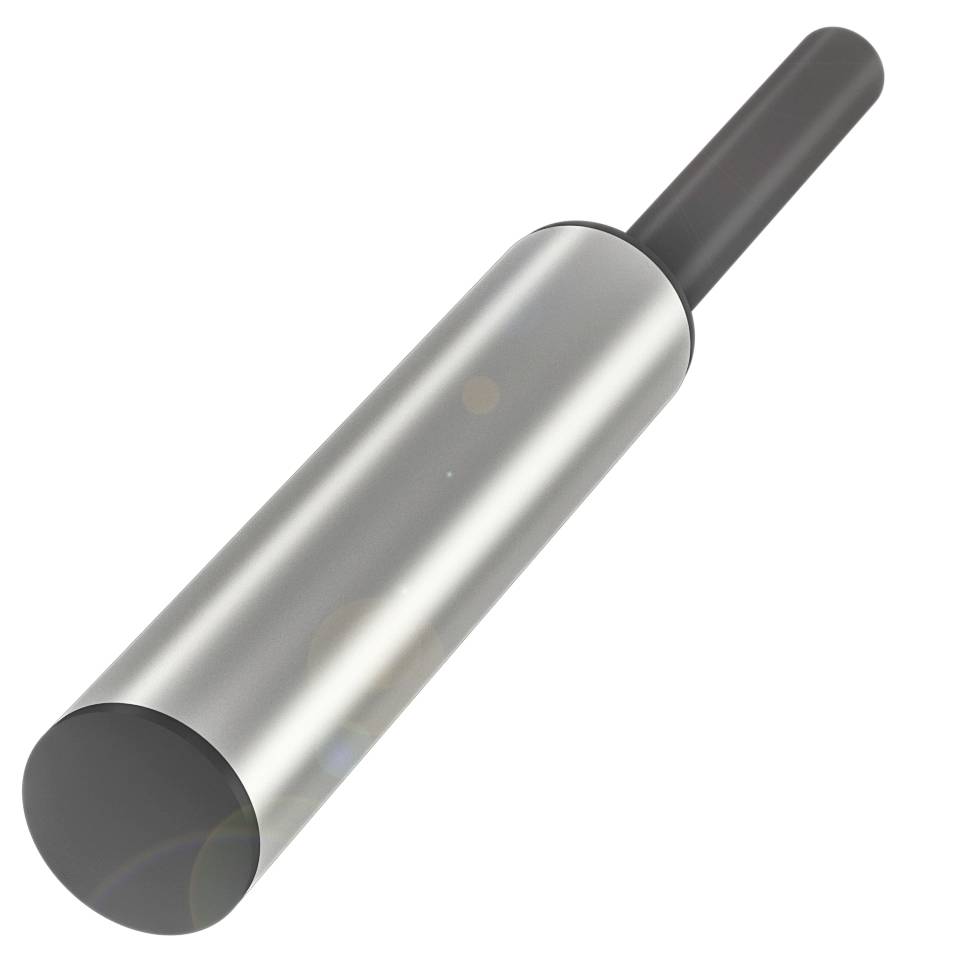 Ein silberner Metallzylinder mit schwarzem Griff, vermutlich eine Teigrolle oder ein ähnliches Küchenwerkzeug, auf weißem Hintergrund.