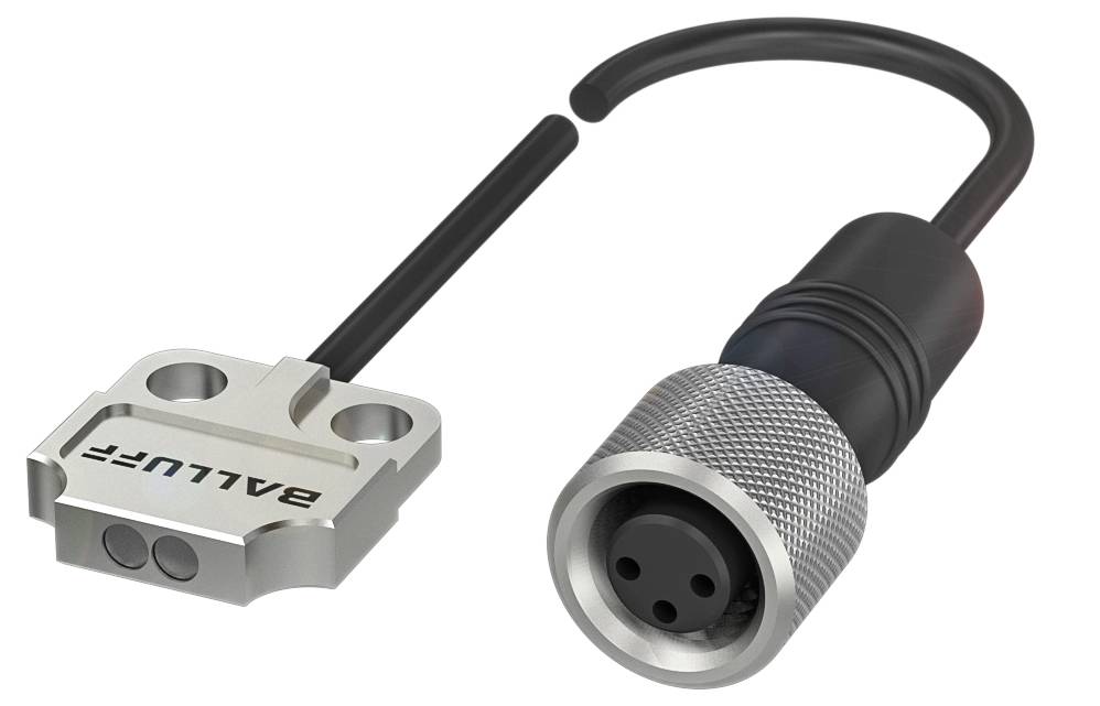 Ein rechteckiger, metallischer Sensor mit dem Logo 'BALLUFF' verbunden mit einem geriffelten, zylindrischen Stecker durch ein Kabel.