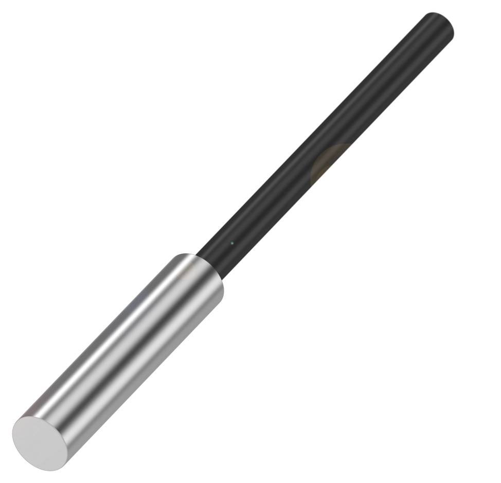 Eine E-Zigarette mit einem schlanken, schwarzen Gehäuse und einer silbernen Kappe, auf weißem Hintergrund dargestellt.