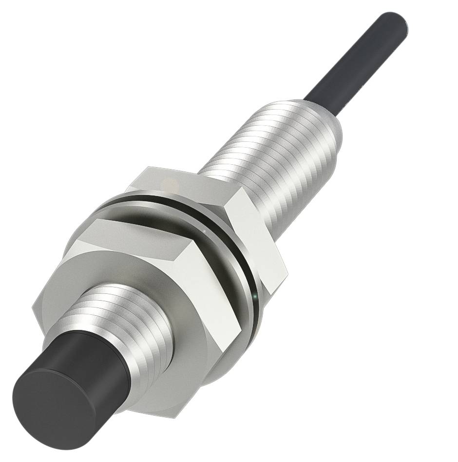 Ein zylindrischer, metallischer Näherungssensor mit schwarzer Spitze und Schraubgewinde. Ein schwarzes Kabel ist am Ende befestigt.
