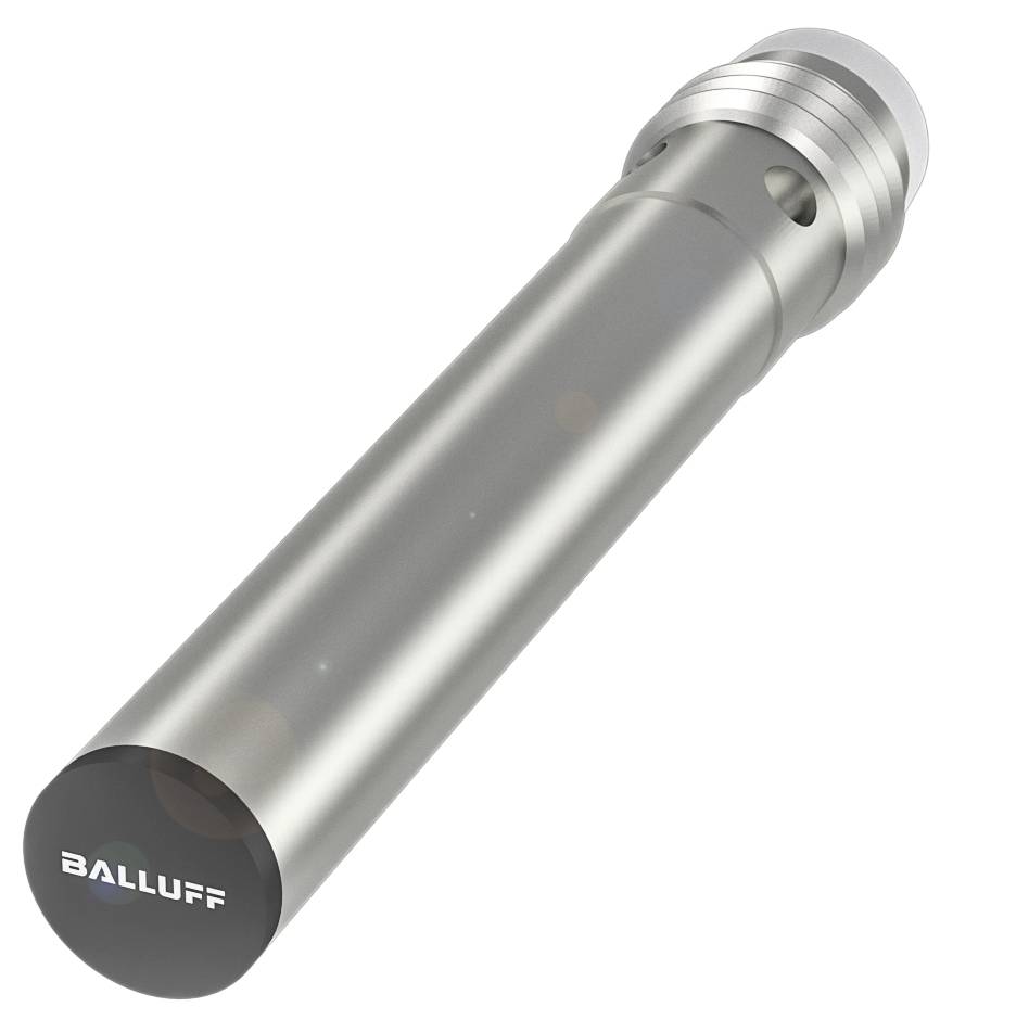 Ein zylindrischer, silberner Sensor von Balluff für industrielle Anwendungen, dargestellt auf weißem Hintergrund.