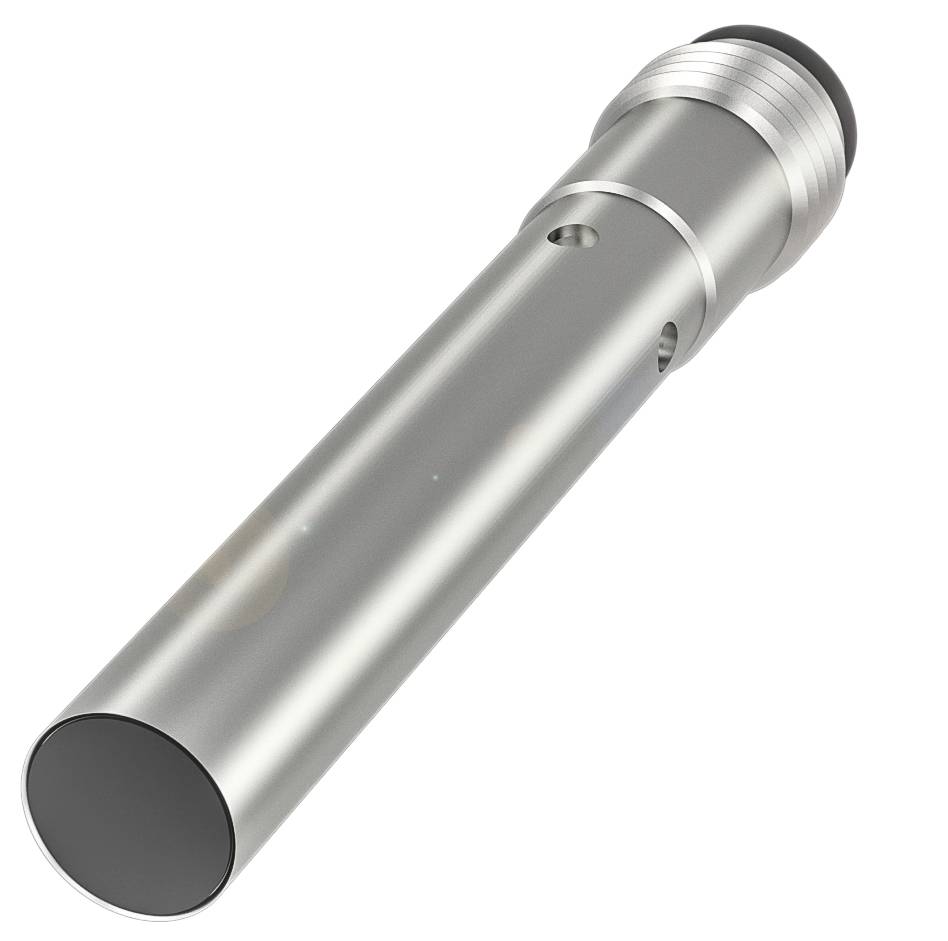 Metallischer, zylindrischer Gegenstand, möglicherweise ein technisches Bauteil, mit einem Ende, das breiter erscheint als das andere.