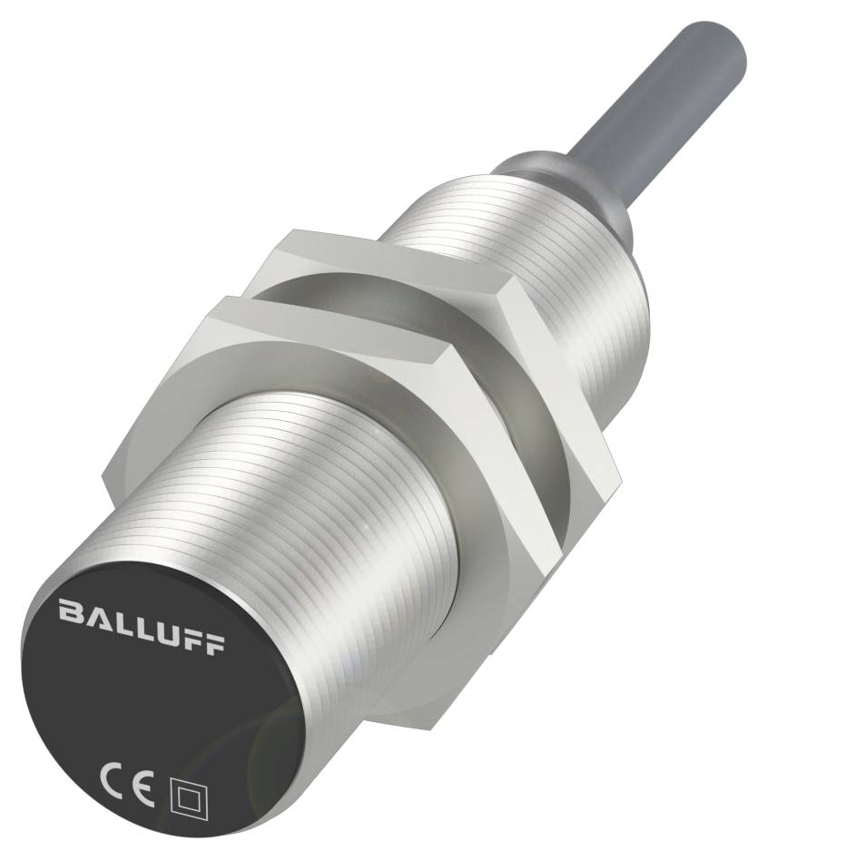 Ein zylindrischer Metall-Induktionssensor mit einem Sechskant am unteren Ende und einem Kabel oben. Aufschrift 'BALLUFF' mit CE-Symbol.