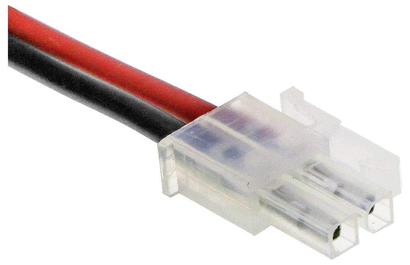 Zweipoliger Elektrokabelstecker mit roten und schwarzen Kabeln, die in den Stecker führen, vor weißem Hintergrund.