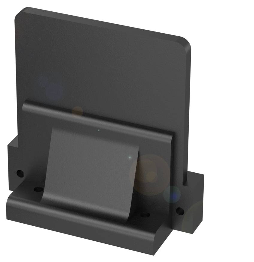 Schwarzes, rechteckiges Bauteil mit abgewinkeltem Stützelement und Befestigungslöchern, möglicherweise ein Halter oder eine Wandhalterung.