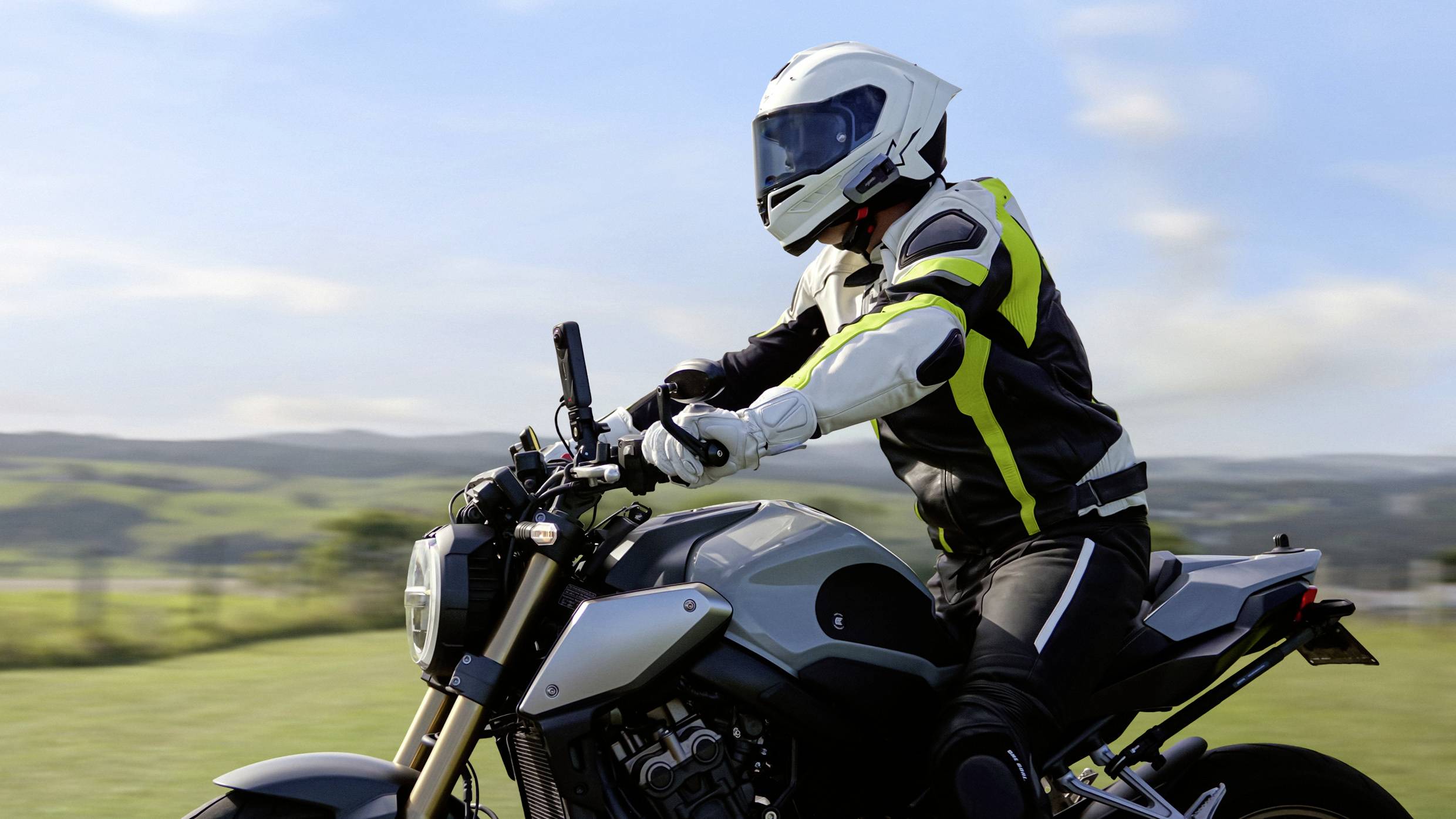 Insta360 X5 360° Action Cam 8K, Touch-Screen, WLAN, Wasserfest, Zeitraffer, Webcam