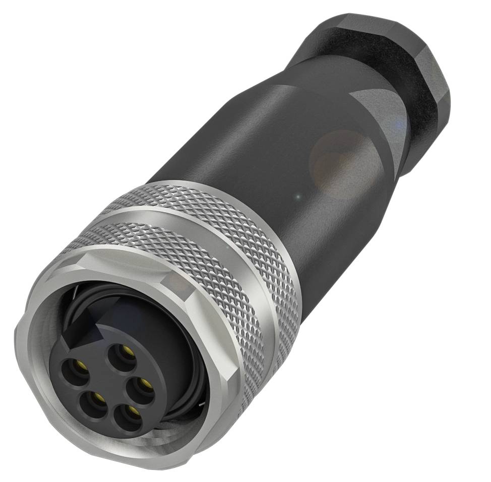 Ein schwarzer, zylindrischer elektrischer Stecker mit vier Metallkontakten. Der Stecker ist mit einem geriffelten Metallring umgeben.