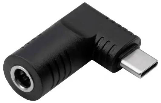 Schwarzer 90-Grad-Adapter mit USB-C-Stecker und 3,5-mm-Audioanschluss, zum Verbinden von Kopfhörern mit Geräten ohne Kopfhörerbuchse.