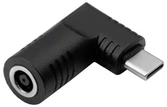 Ein schwarzer Adapter in L-Form mit einem USB-C-Anschluss auf der rechten Seite und einer runden Buchse auf der linken Seite.