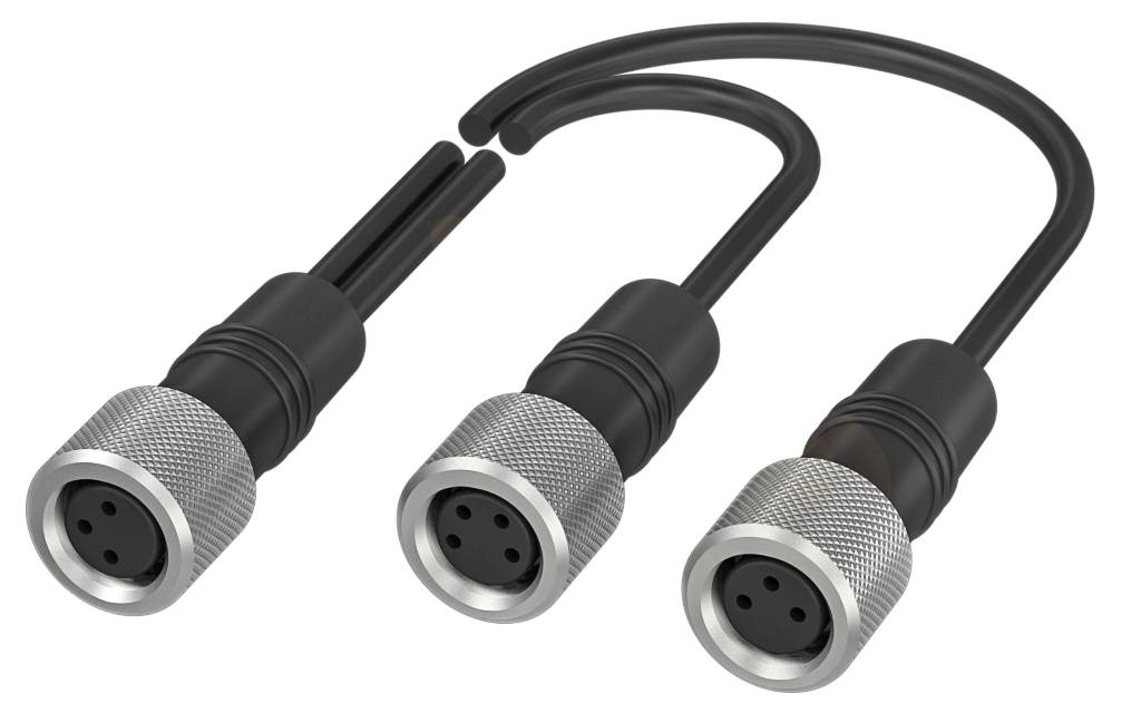 Drei schwarze, verkabelte Steckverbindungen mit Metallhülsen liegen nebeneinander. Sie sind Teil eines elektronischen Geräts oder Systems.