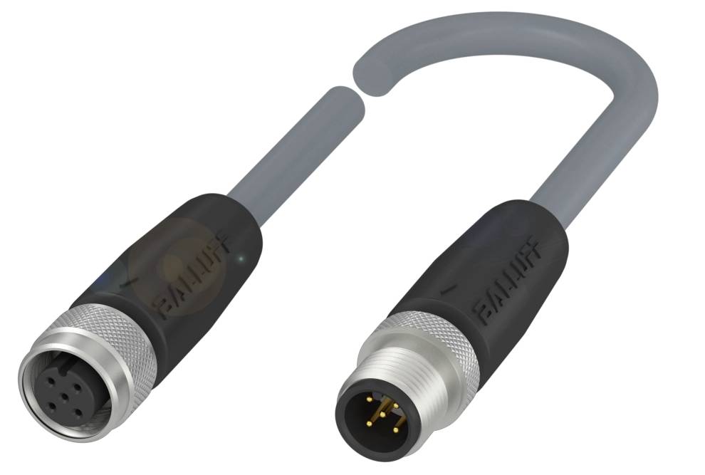 Ein graues Verbindungskabel mit schwarzen Steckern, einem weiblichen und einem männlichen Stecker mit Metallgehäuse und goldenen Kontakten.
