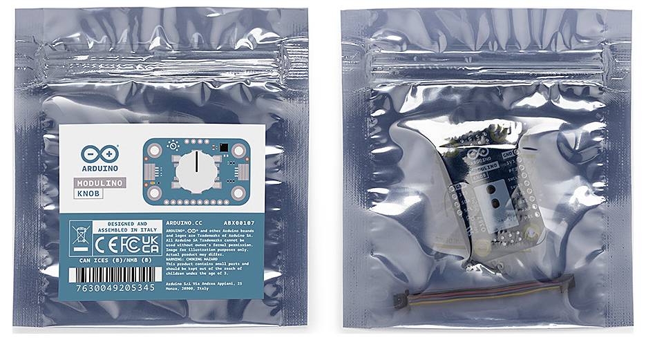 Arduino-Modul in einer plastikverpackung. Vorne: Etikett mit Markenname und Spezifikationen. Hinten: Elektronikteile sichtbar.
