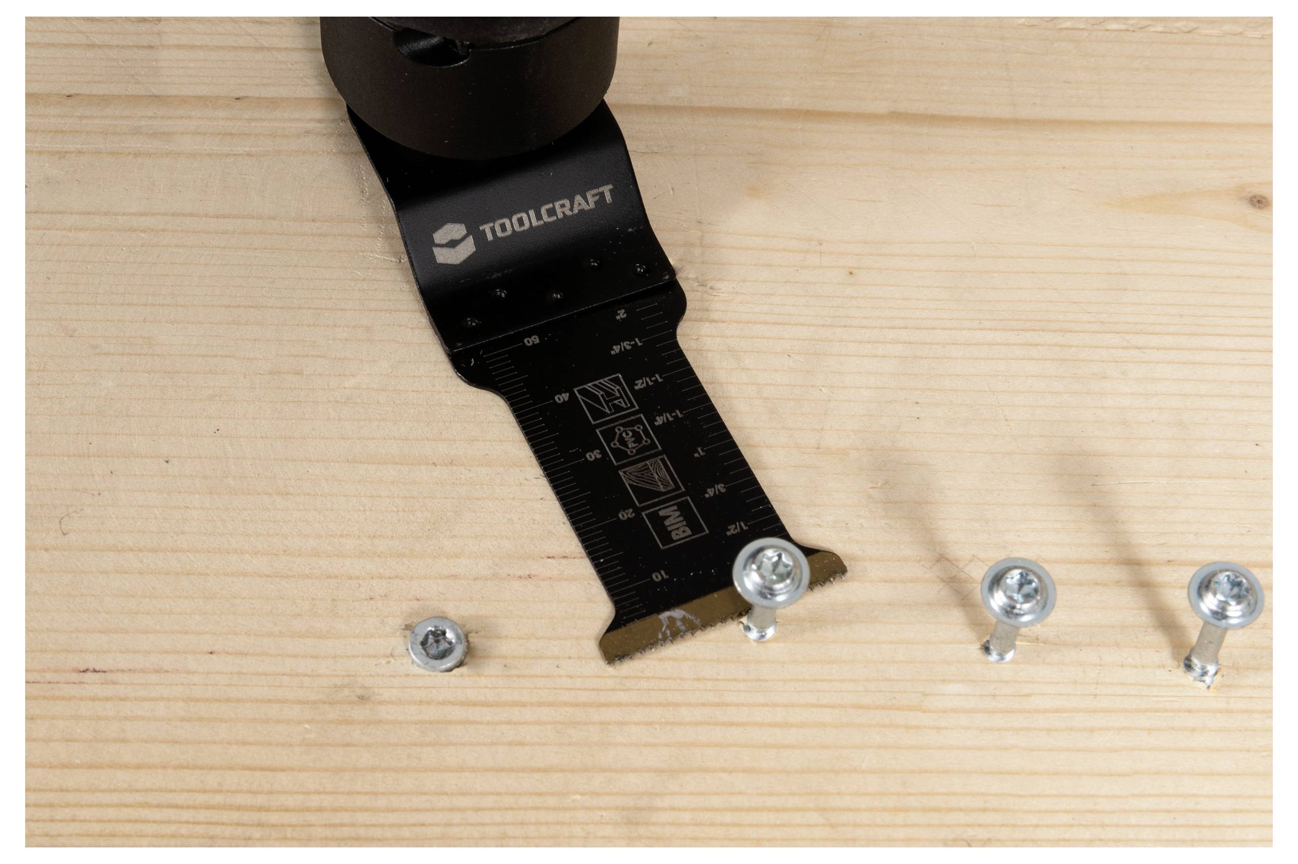 Eine Multifunktions-Sägeblatt mit der Aufschrift 