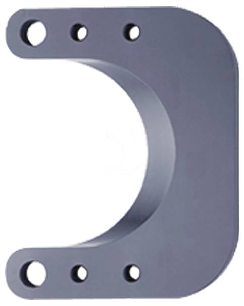 Eine L-förmige Metallhalterung mit drei Löchern an der kürzeren Seite und zwei Löchern an der längeren Seite, möglicherweise zur Befestigung oder Abstützung verwendet.