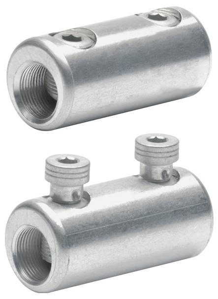 Zwei zylindrische Stahlkupplungen mit Gewindebohrungen und Schrauben, konstruiert zum Verbinden von Stangen oder Rohren.