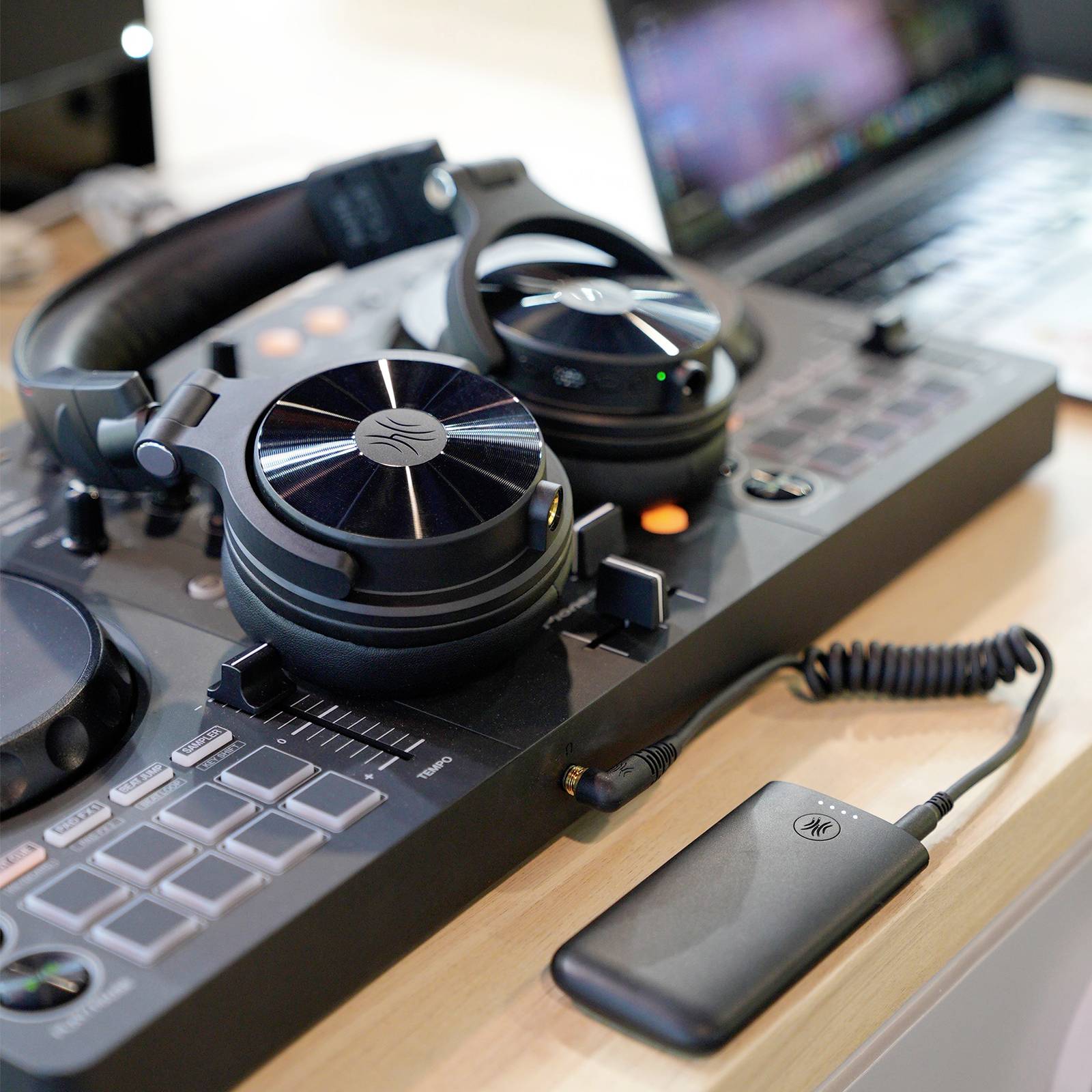 OneOdio Studio Max 1 Over Ear Kopfhörer Bluetooth®, kabelgebunden, Kabellos Schwarz High-Resolution