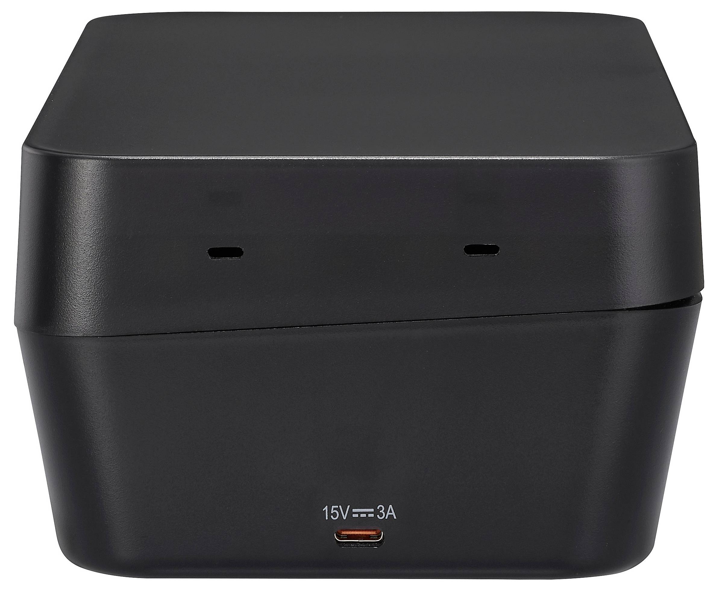 Ein schwarzes elektronisches Gerät mit einem USB-C-Anschluss, der auf der Vorderseite mit ‚15V 3A' beschriftet ist. Das Gerät ist kompakt und rechteckig geformt.